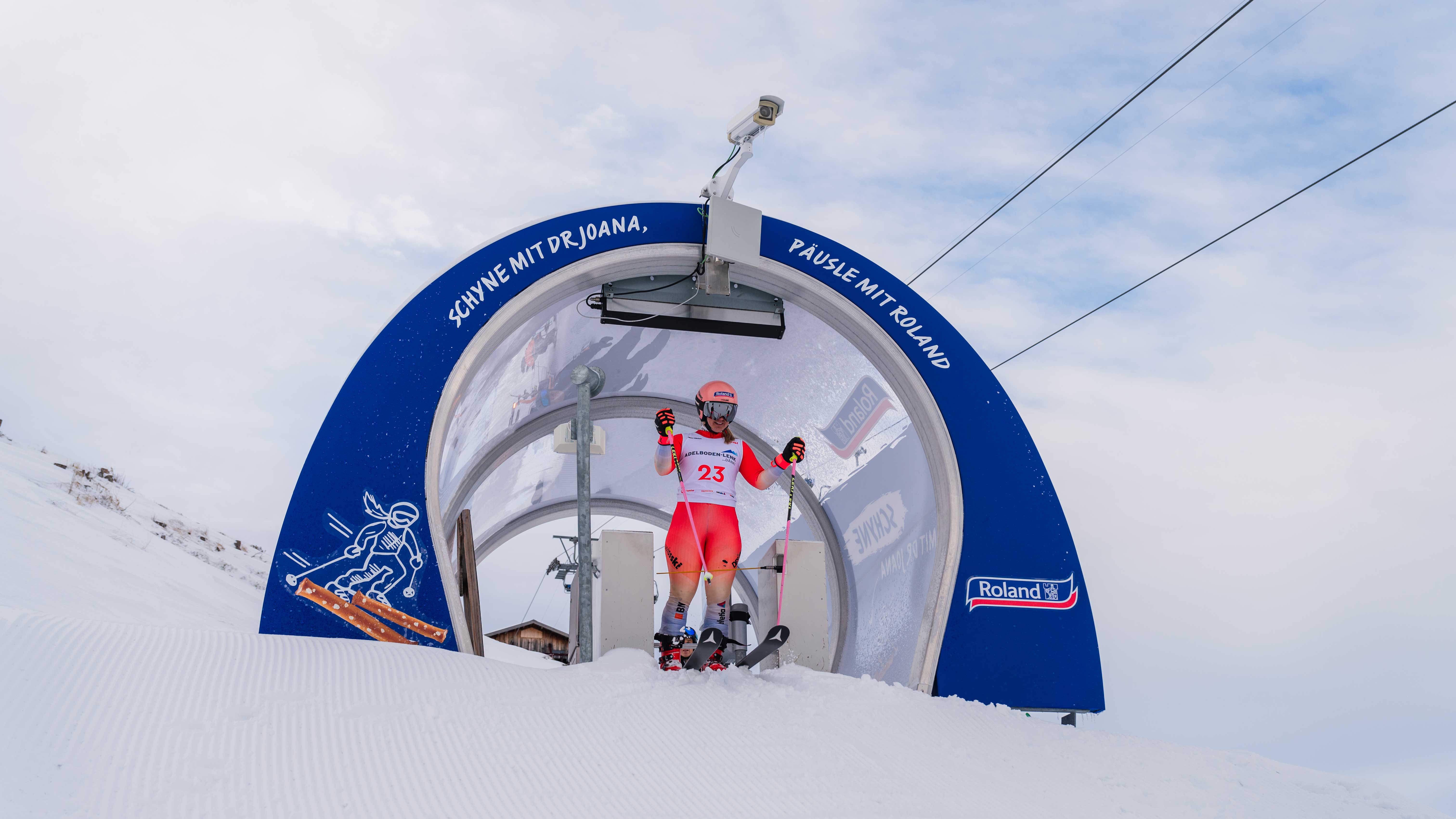 Skifahren mit Joana Hählen auf der Skimoviestrecke am Betelberg